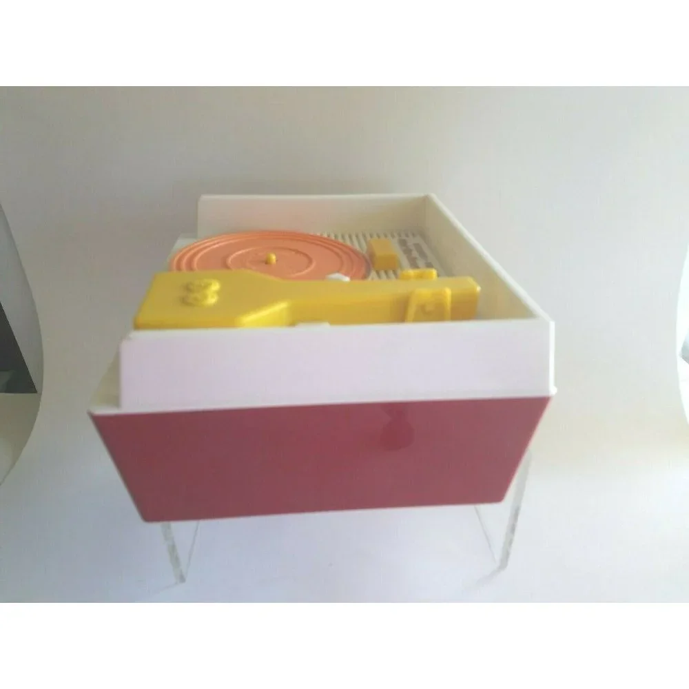 2014 Fisher Price Record Player Music Box w/orange Disk